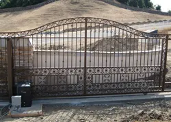 Commercial Driveway Gates Installation