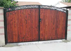 Decorative Residential Wooden Gate